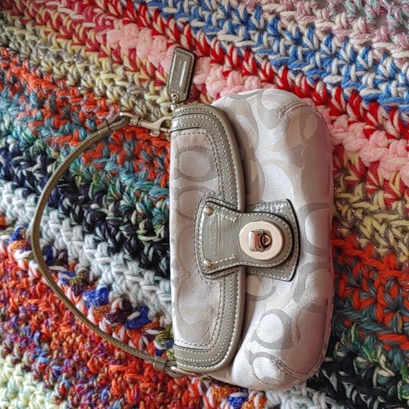 coach Handbags - Coach Clutch/ Wristlet
